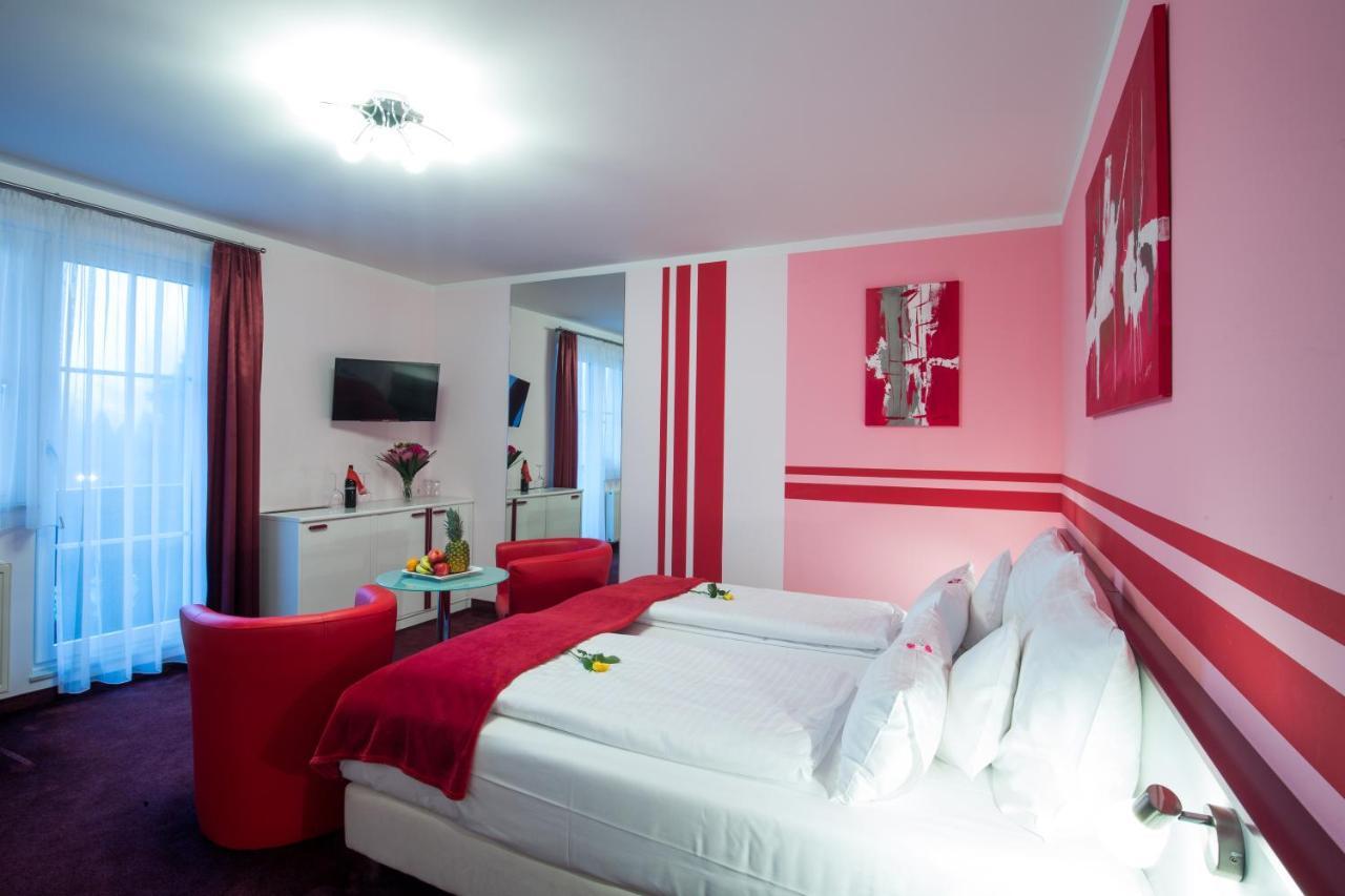 Hotel Residenz Hoessinger Karlstetten Eksteriør bilde