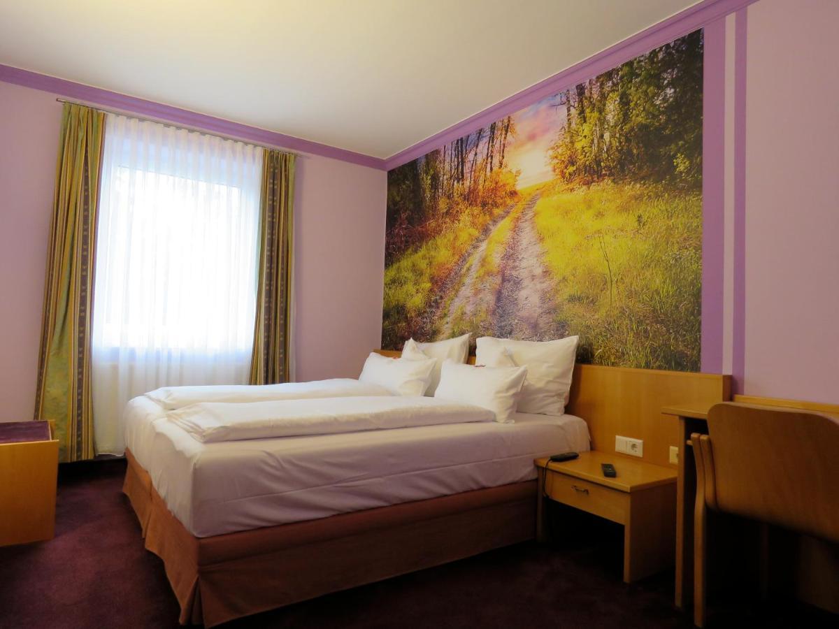 Hotel Residenz Hoessinger Karlstetten Eksteriør bilde